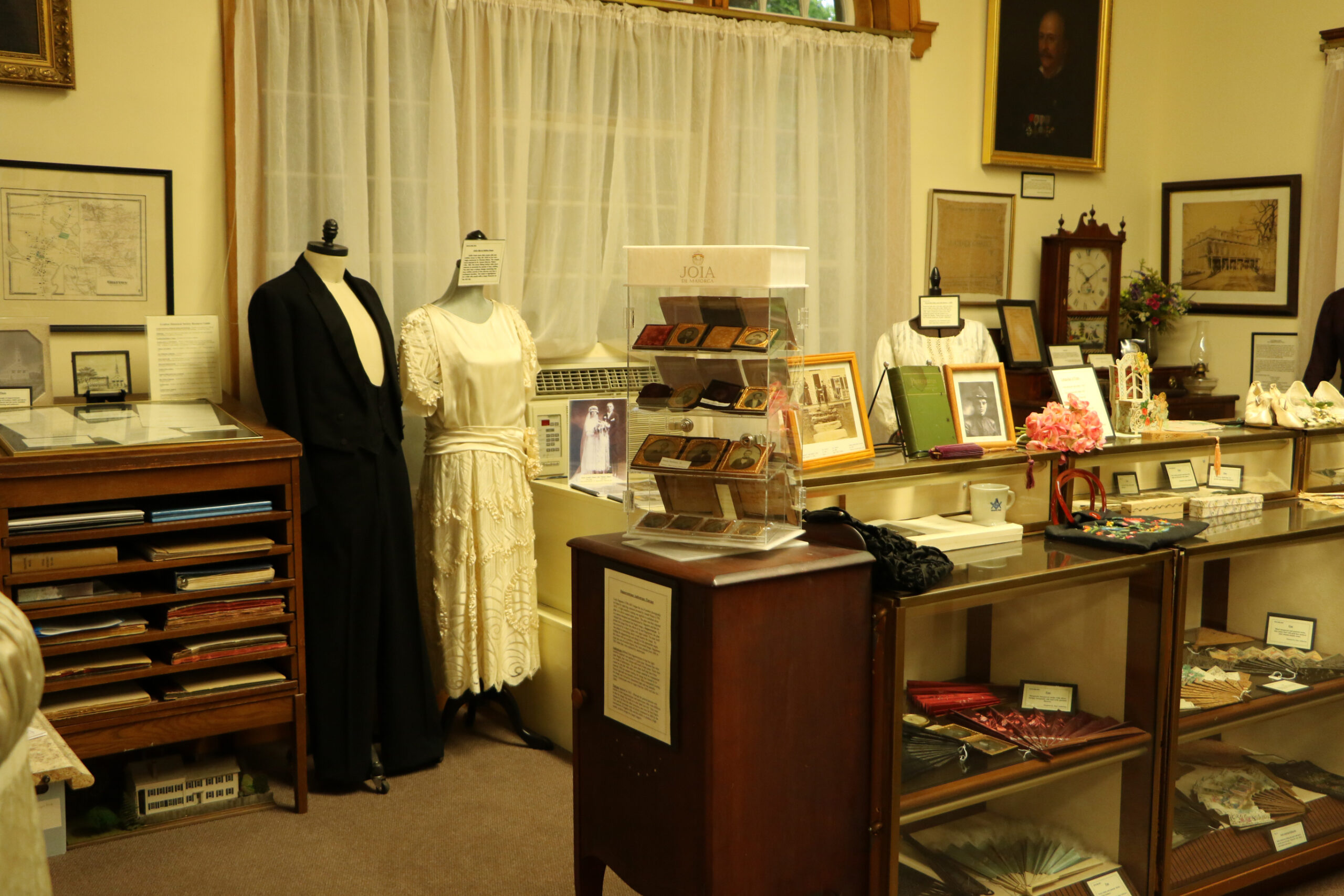 Still Life Painting at the Grafton Historical Society Museum